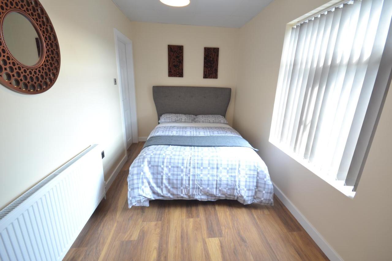 Premier Lodge Central Wolverhampton Eksteriør billede